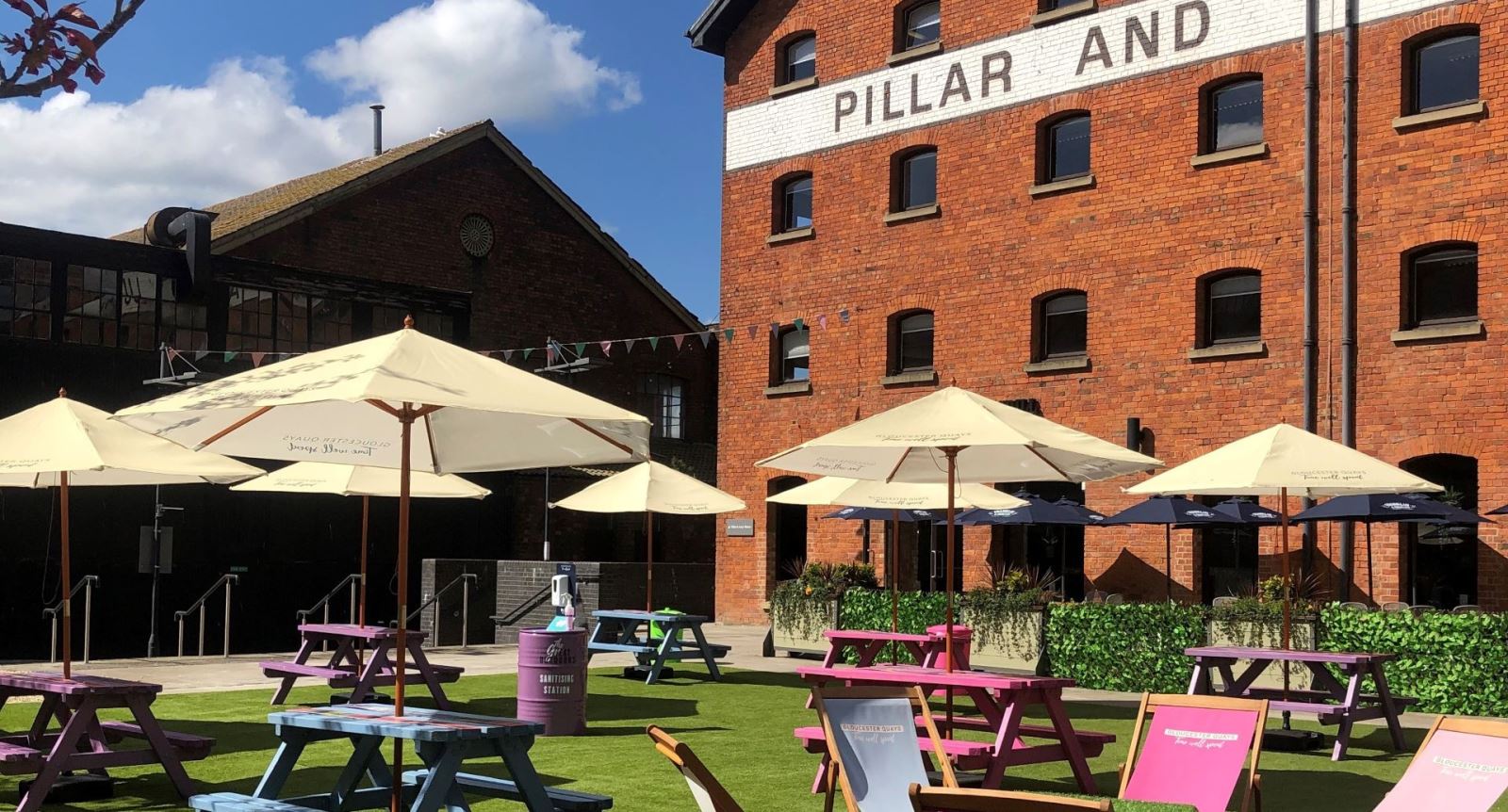 Pillar and Lucy outdoor dining area